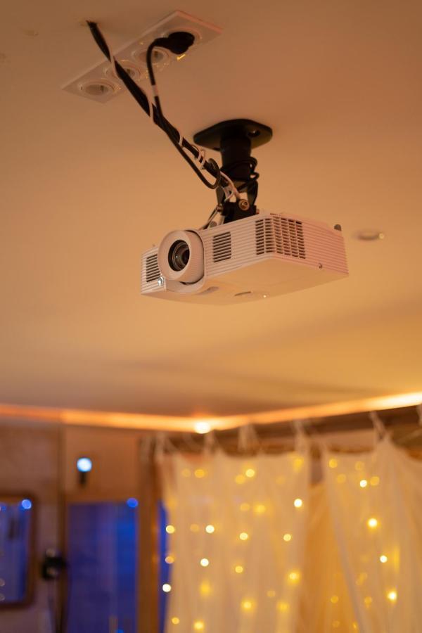 Capsule Marrakech I Chicha I Sauna I Balneo I Console Ps5 I Cinema Trith-Saint-Leger Bagian luar foto