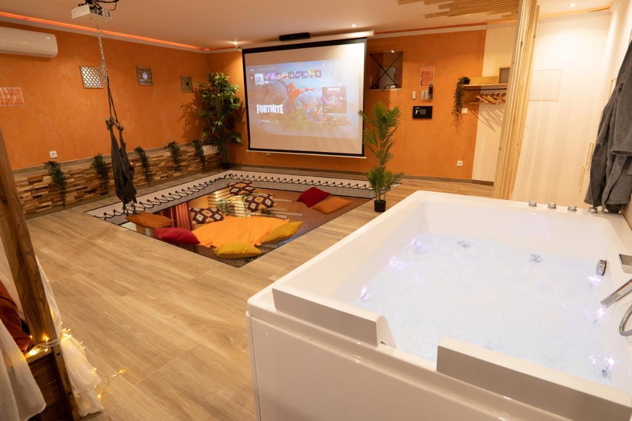 Capsule Marrakech I Chicha I Sauna I Balneo I Console Ps5 I Cinema Trith-Saint-Leger Bagian luar foto